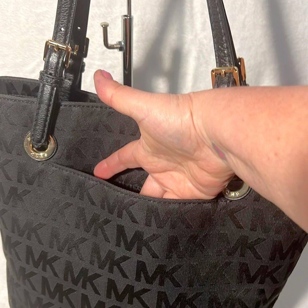 Michael Kors Signature MK Tote - Medium Size - EUC - Picture 2 of 13